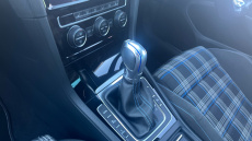 Volkswagen Golf 1.4 TSI GTE Advance 5dr DSG Hatchback